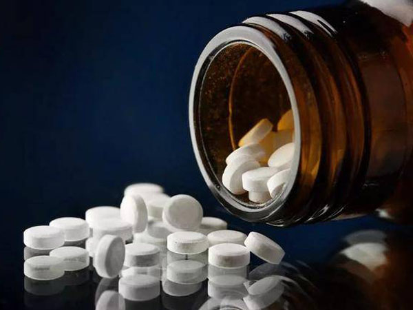 Echtzeit-Datenlogger für Beleuchtung und Temperatur für die Medikamentenlagerung